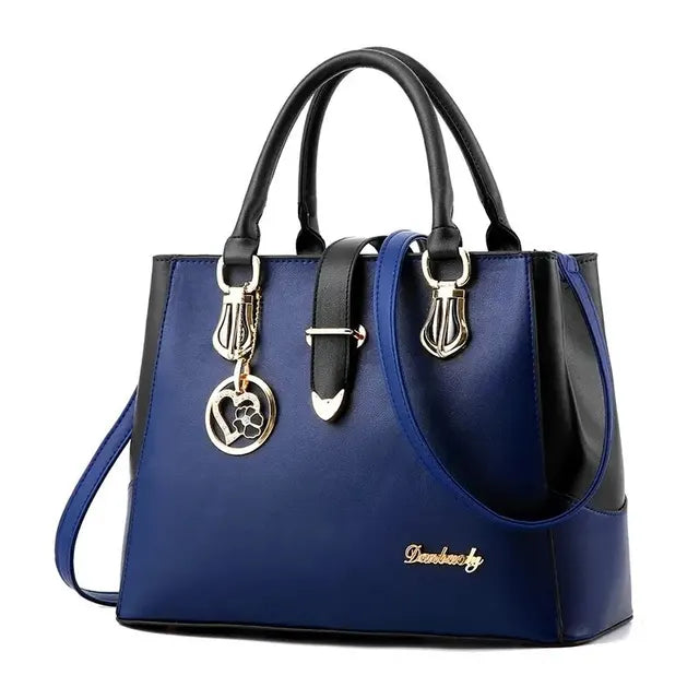 Contraste de mulheres simples uma bolsa de ombro Importe Go Azul 